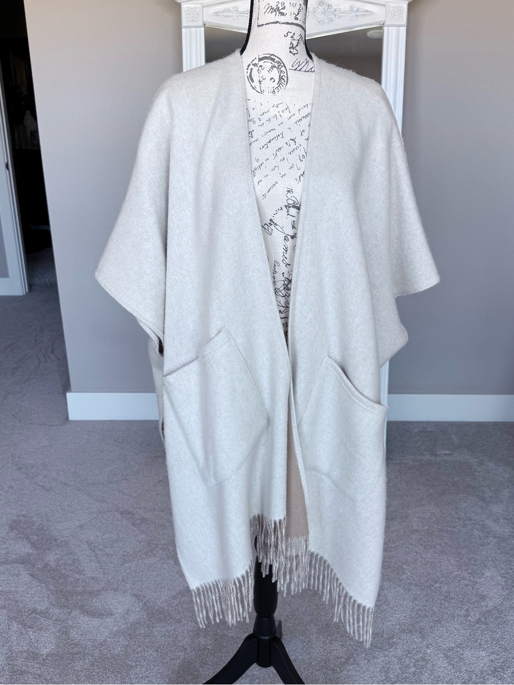 Nordstrom Reversible Wool Cashmere Ruana Wrap with Pockets - NWT